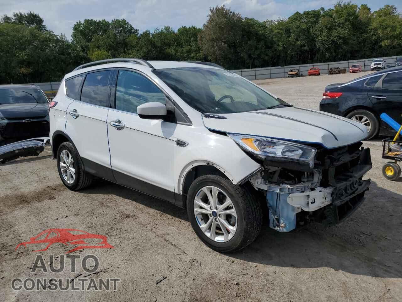 FORD ESCAPE 2018 - 1FMCU0GD4JUD28876