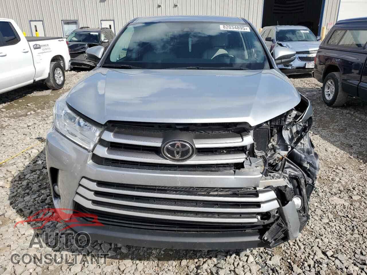 TOYOTA HIGHLANDER 2017 - 5TDBZRFH9HS427752