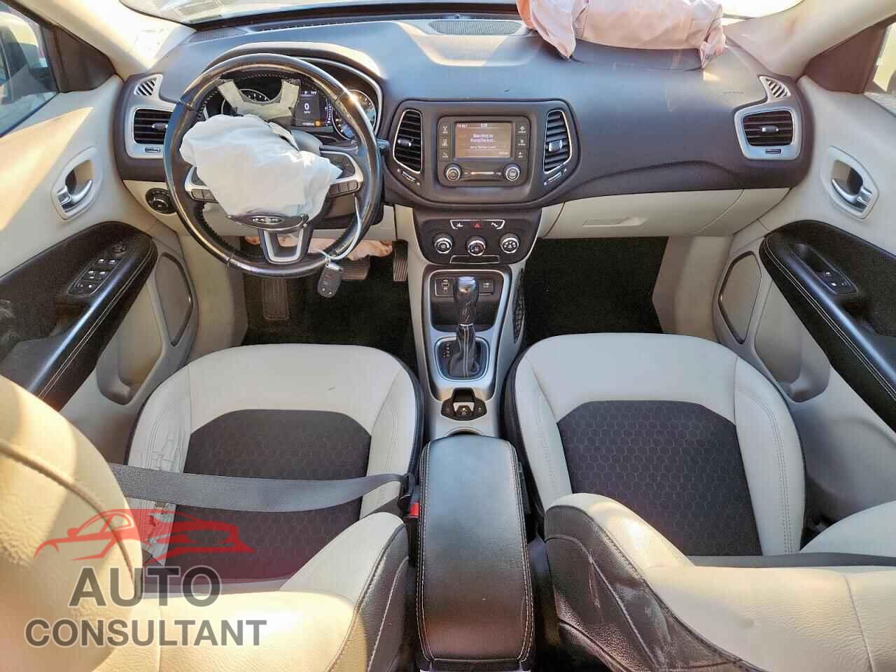 JEEP COMPASS 2018 - 3C4NJCBB7JT467777