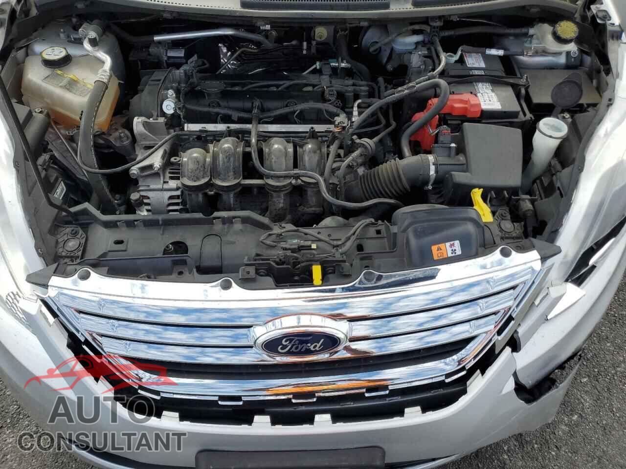 FORD FIESTA 2013 - 3FADP4BJ2DM137007