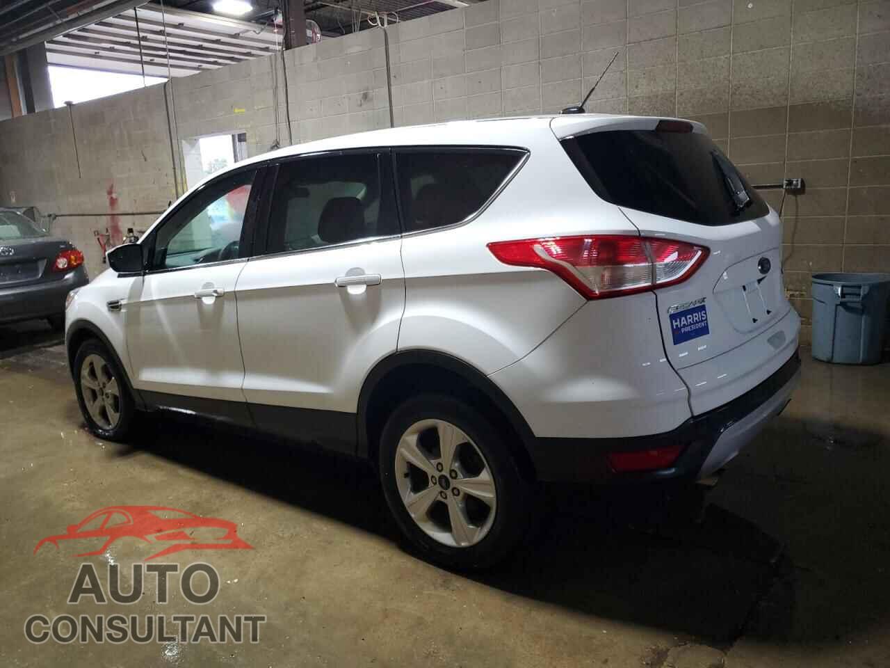 FORD ESCAPE 2015 - 1FMCU0GX2FUB94841