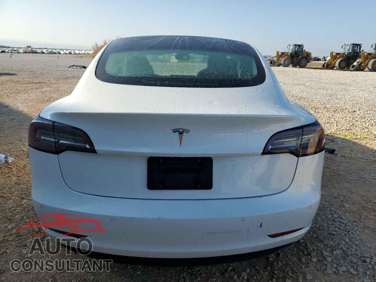 TESLA MODEL 3 2022 - 5YJ3E1EA7NF184741