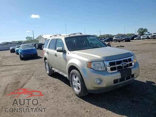 FORD ESCAPE 2010 - 1FMCU0DG6AKA77742