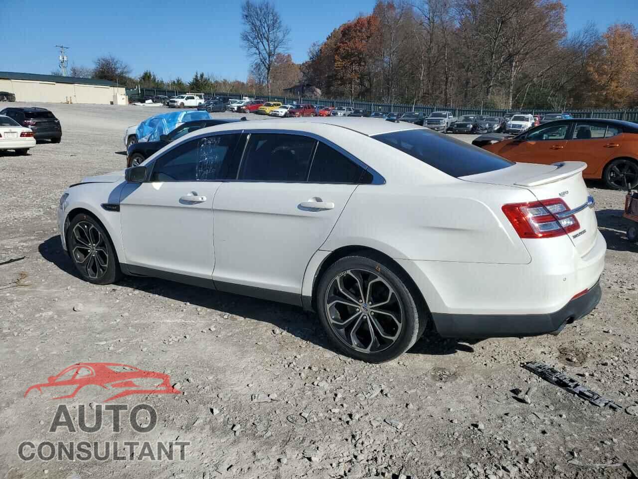 FORD TAURUS 2013 - 1FAHP2KT1DG211566