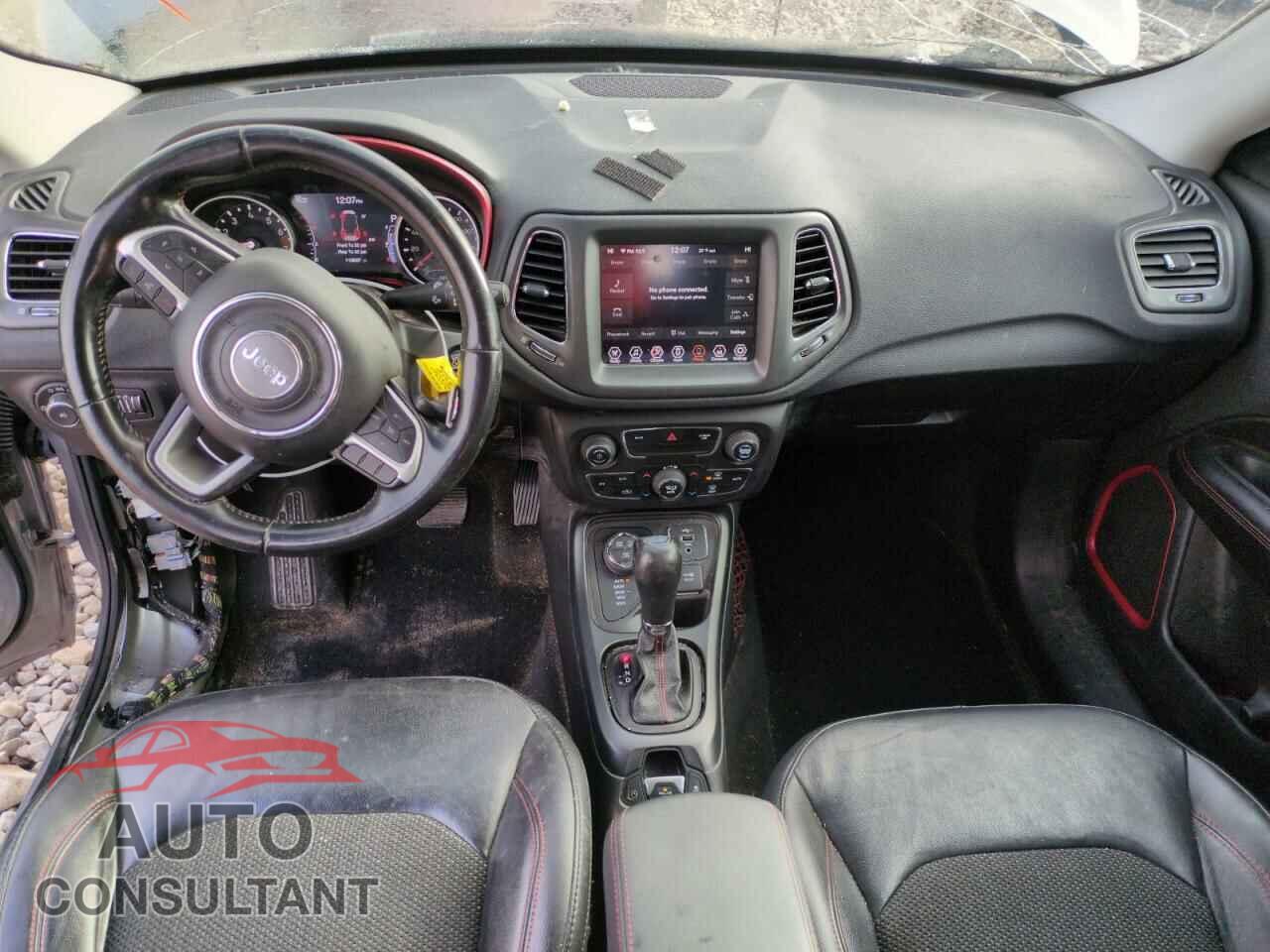 JEEP COMPASS 2020 - 3C4NJDDB1LT195653