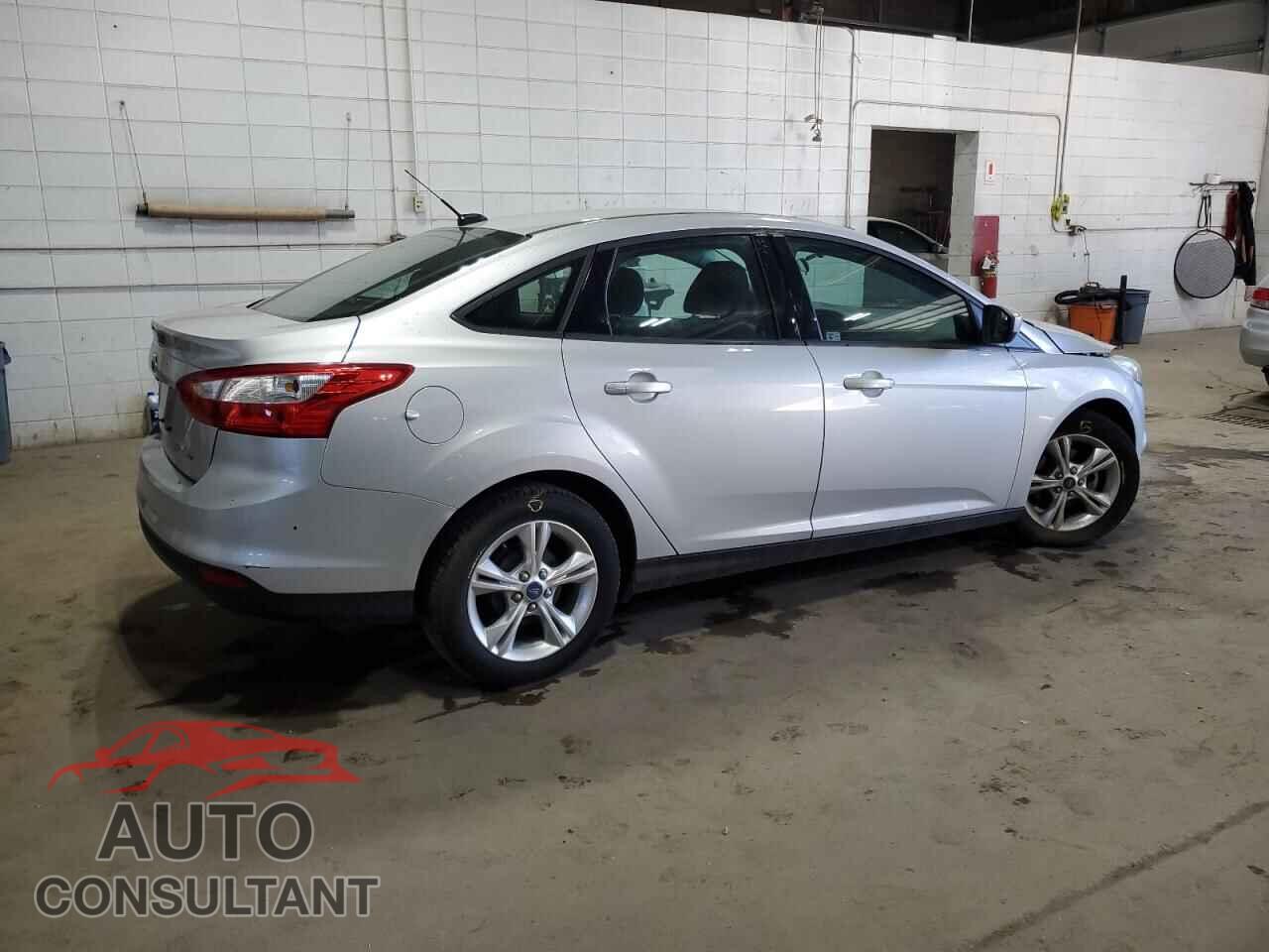 FORD FOCUS 2014 - 1FADP3F23EL124010