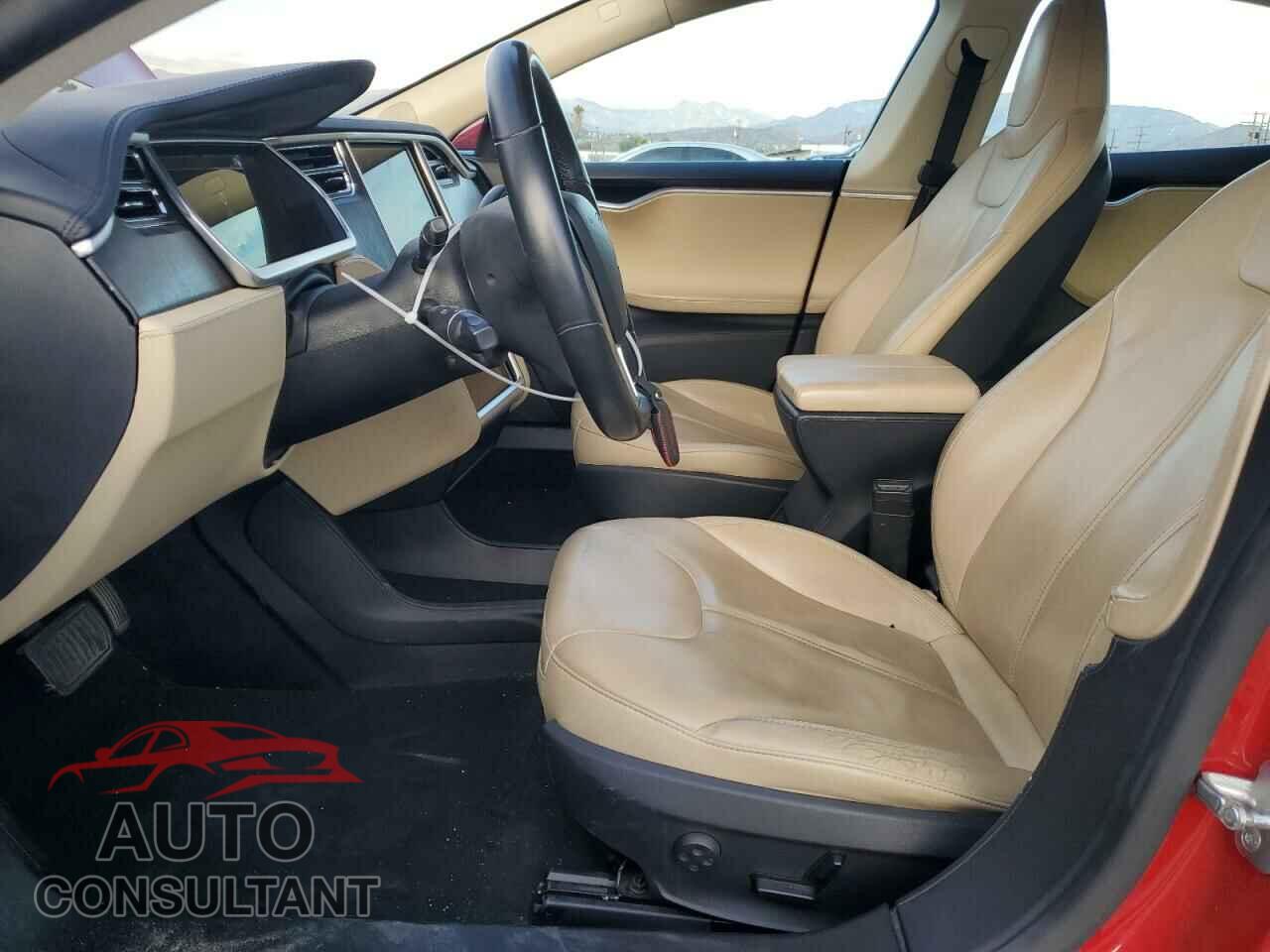TESLA MODEL S 2013 - 5YJSA1AG6DFP08252