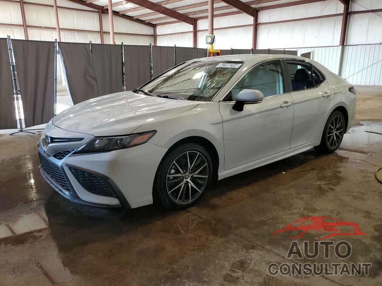 TOYOTA CAMRY 2024 - 4T1G11AK4RU193661