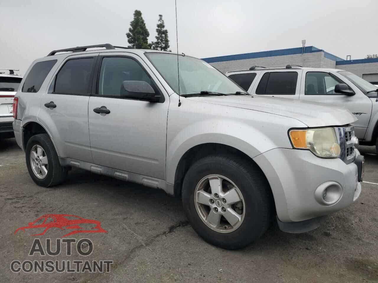 FORD ESCAPE 2011 - 1FMCU0C76BKA08178