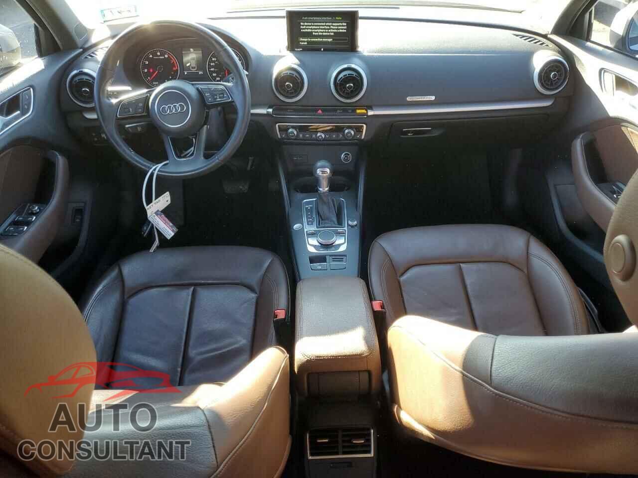 AUDI A3 2017 - WAUB8GFF6H1045629