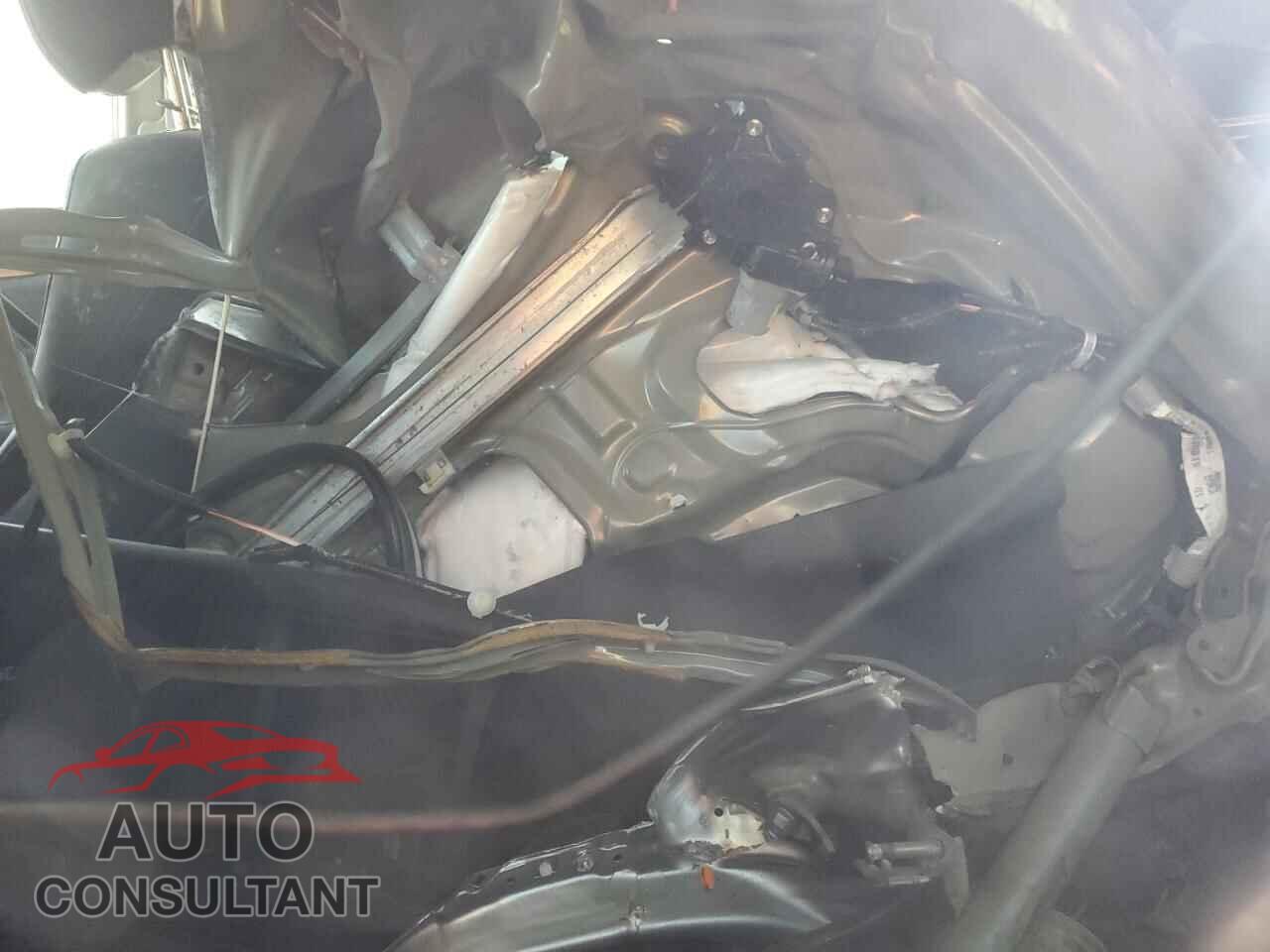 HONDA CRV 2018 - 7FARW2H87JE093165