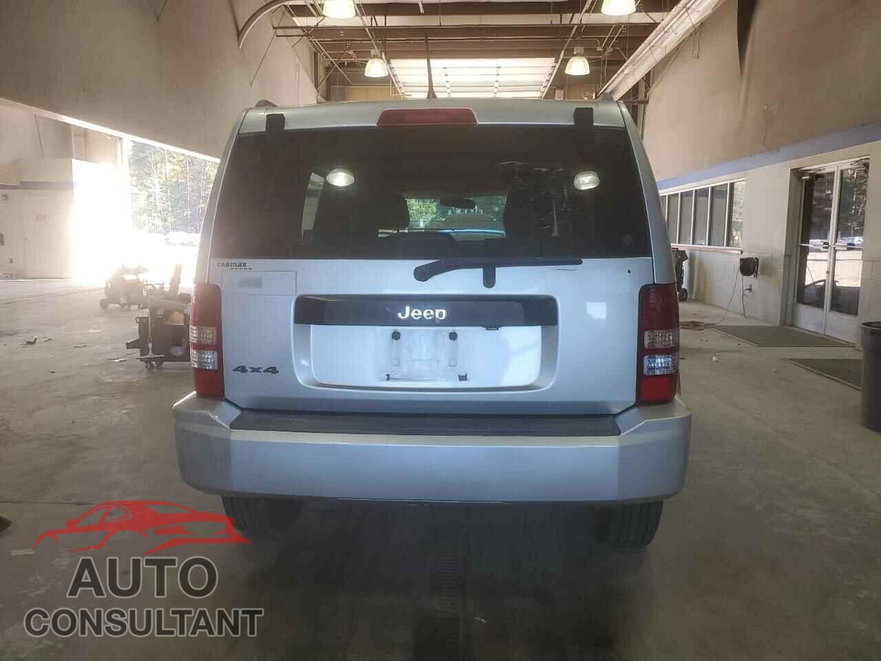 JEEP LIBERTY 2011 - 1J4PN2GK5BW579922