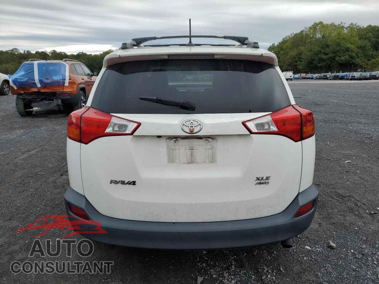 TOYOTA RAV4 2014 - 2T3RFREV0EW156718