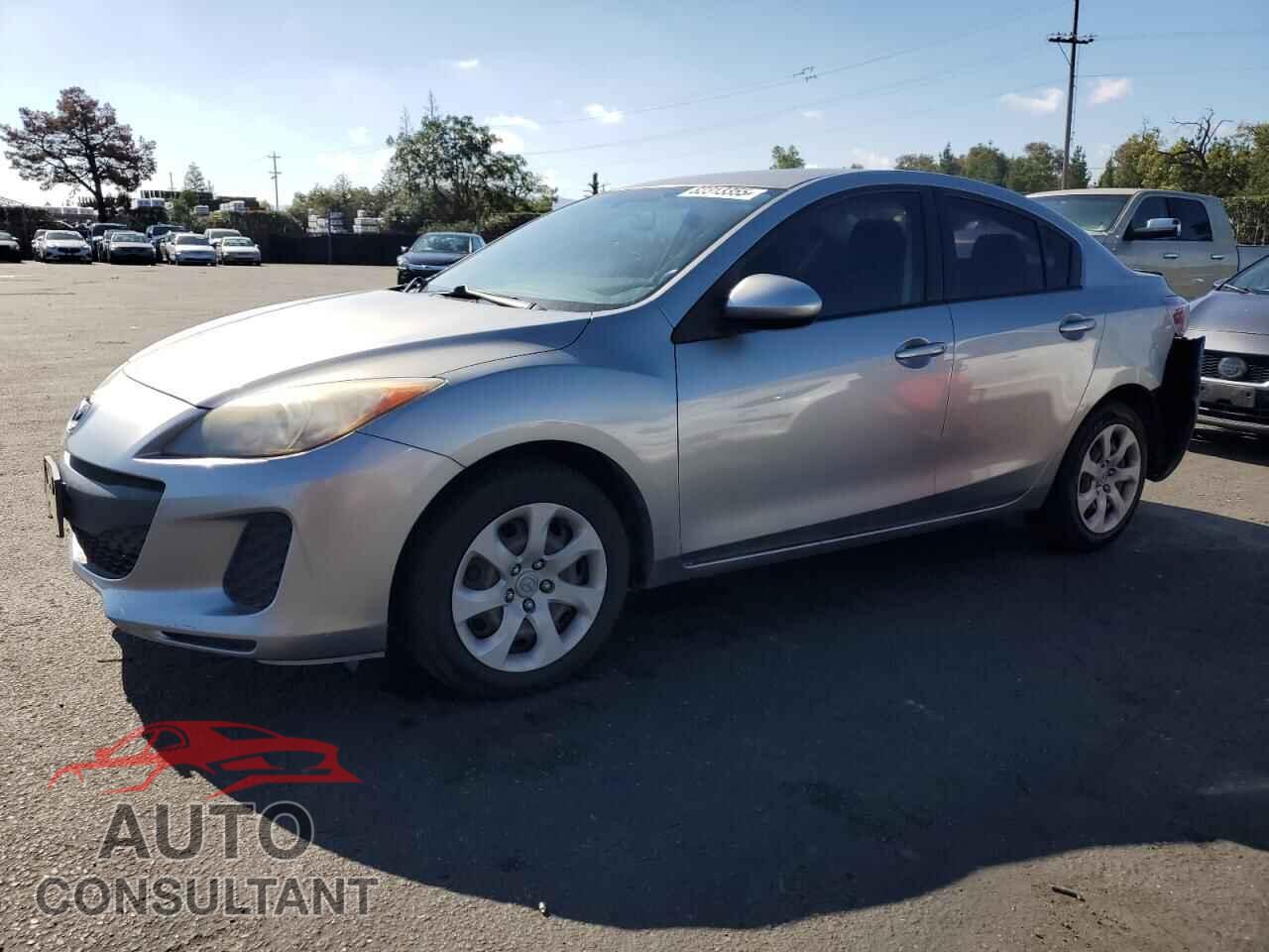 MAZDA 3 2013 - JM1BL1TG4D1782415