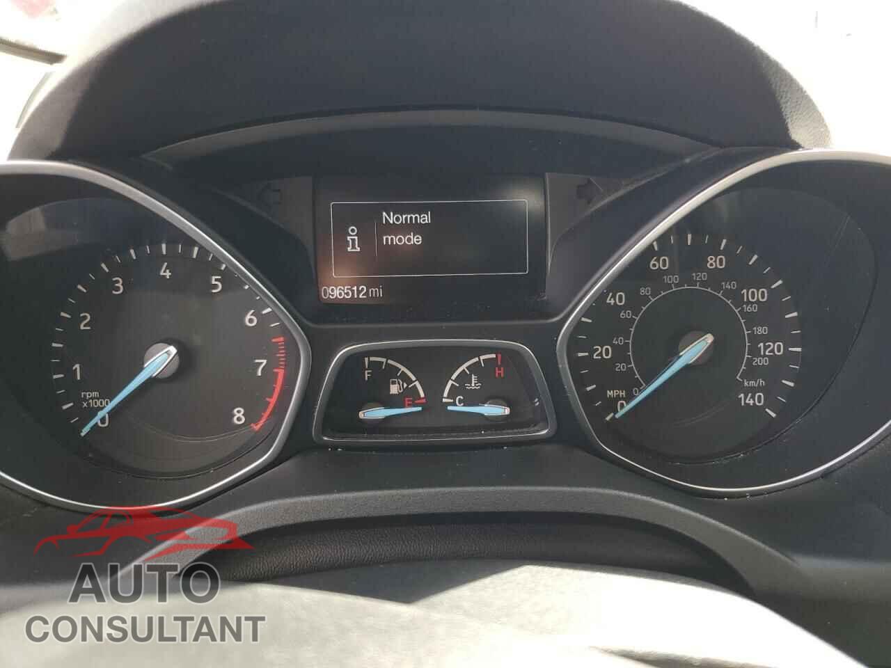 FORD ESCAPE 2017 - 1FMCU9JD5HUC58425