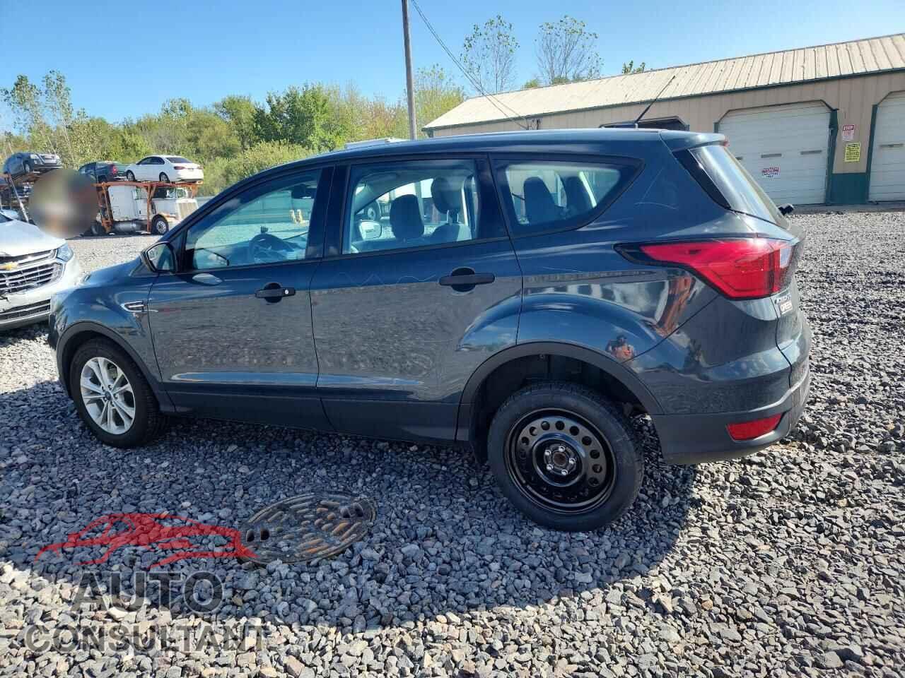 FORD ESCAPE 2019 - 1FMCU0F76KUB50546