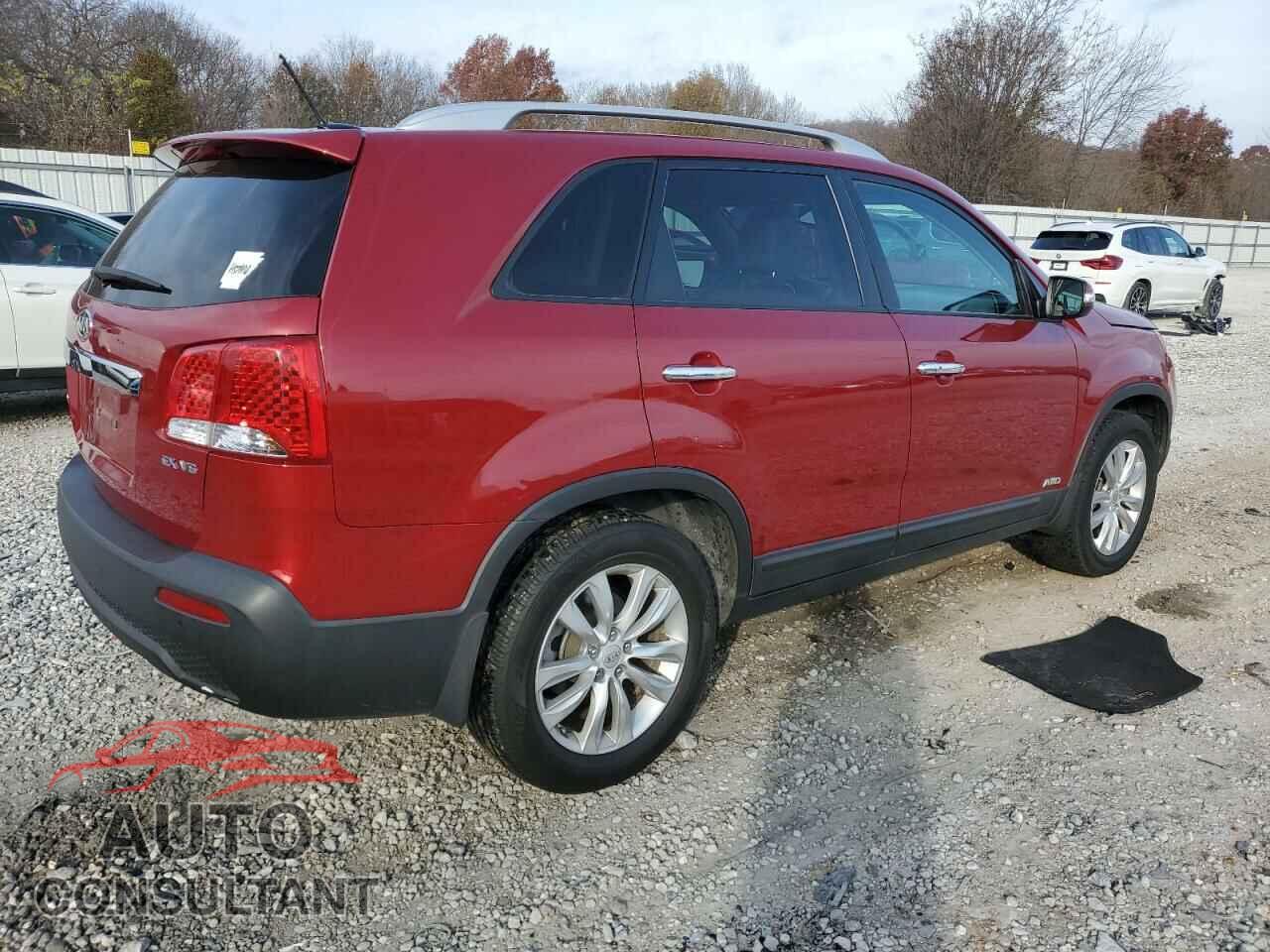 KIA SORENTO 2011 - 5XYKUDA26BG036180