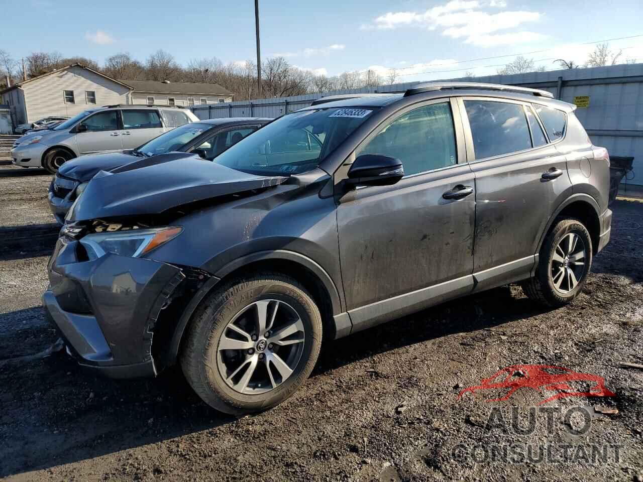TOYOTA RAV4 2017 - JTMRFREV1HJ137842