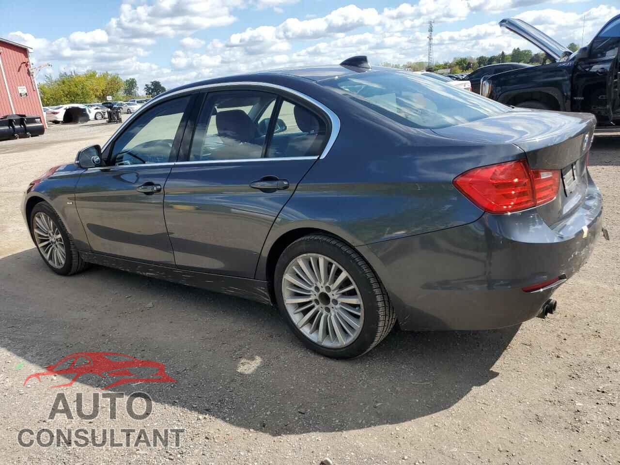 BMW 3 SERIES 2012 - WBA3A5C5XCF346182