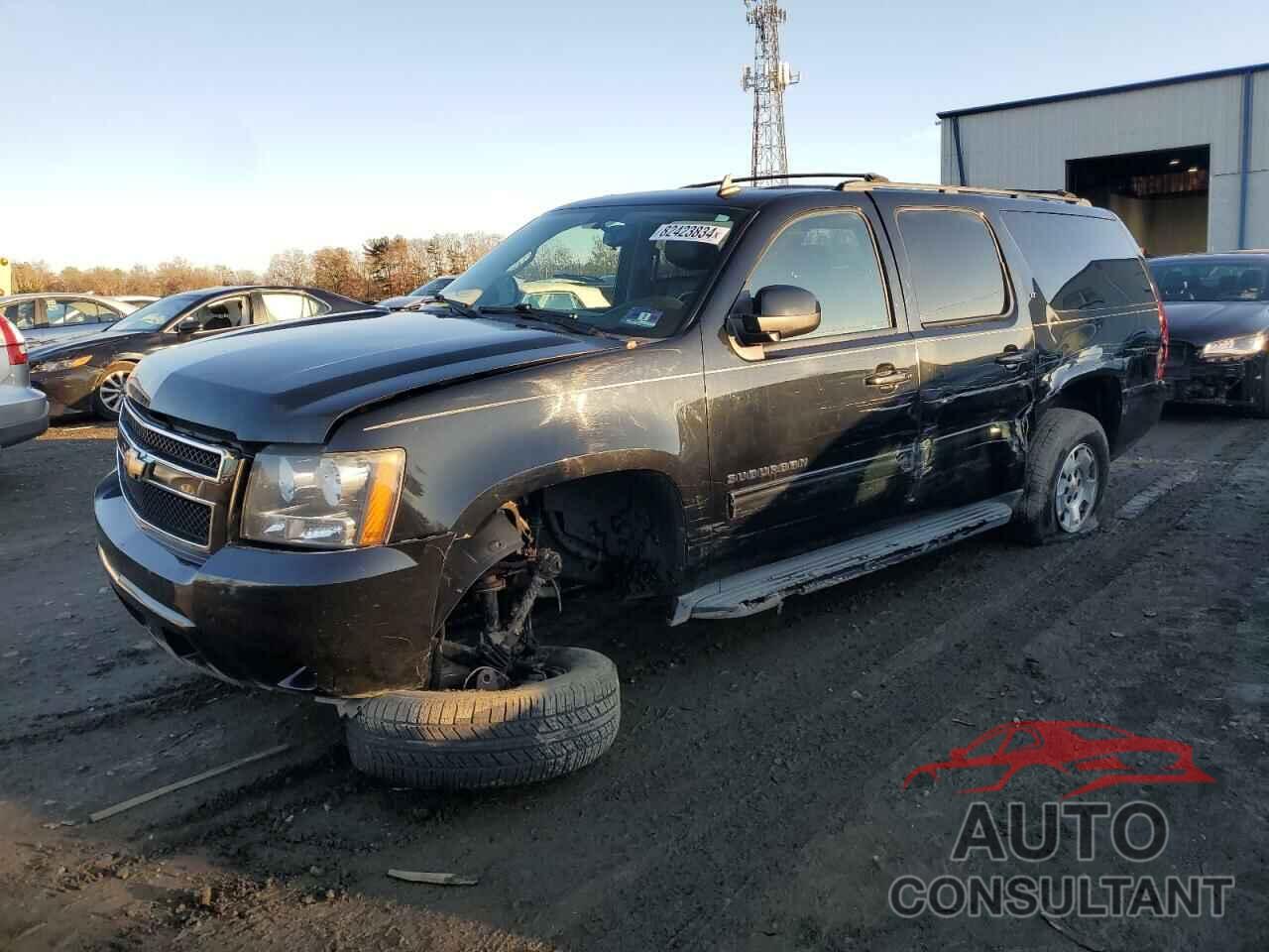 CHEVROLET SUBURBAN 2010 - 1GNUKJE35AR137363