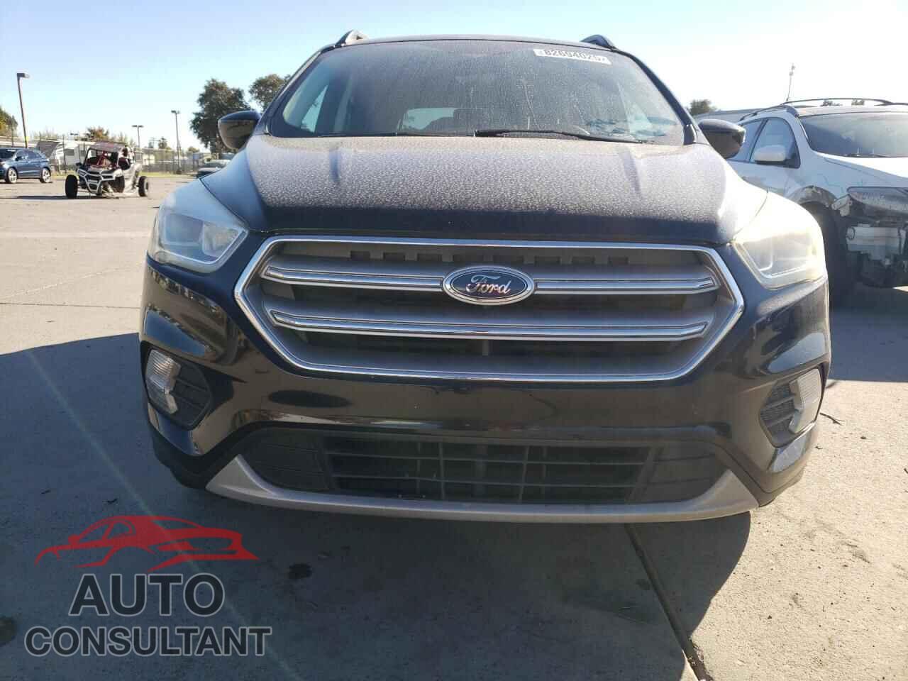 FORD ESCAPE 2017 - 1FMCU9GD8HUD94507