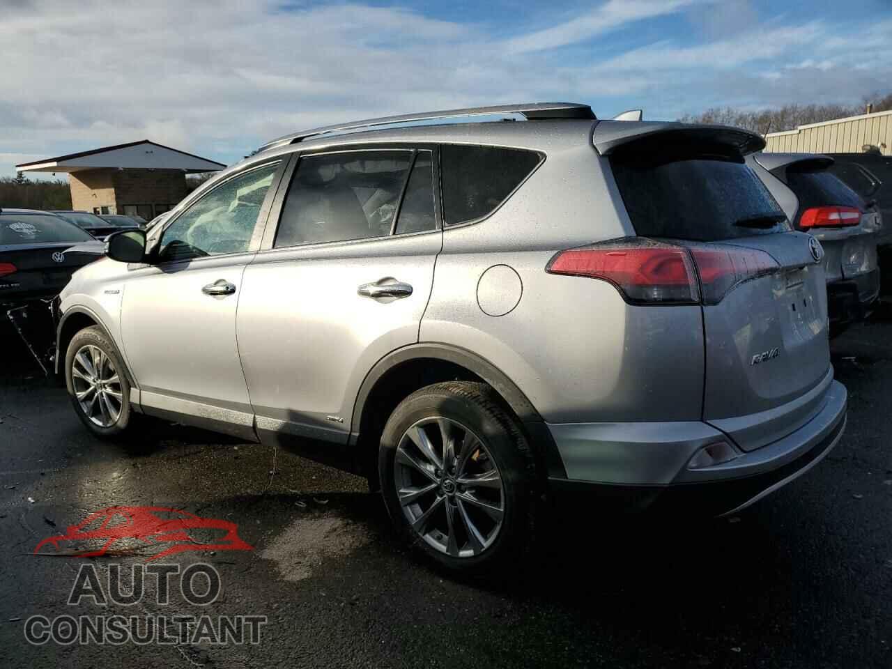 TOYOTA RAV4 2017 - JTMDJREV2HD136089