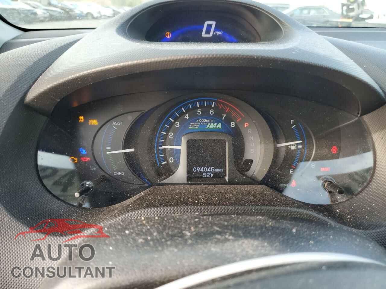 HONDA INSIGHT 2013 - JHMZE2H71DS004668