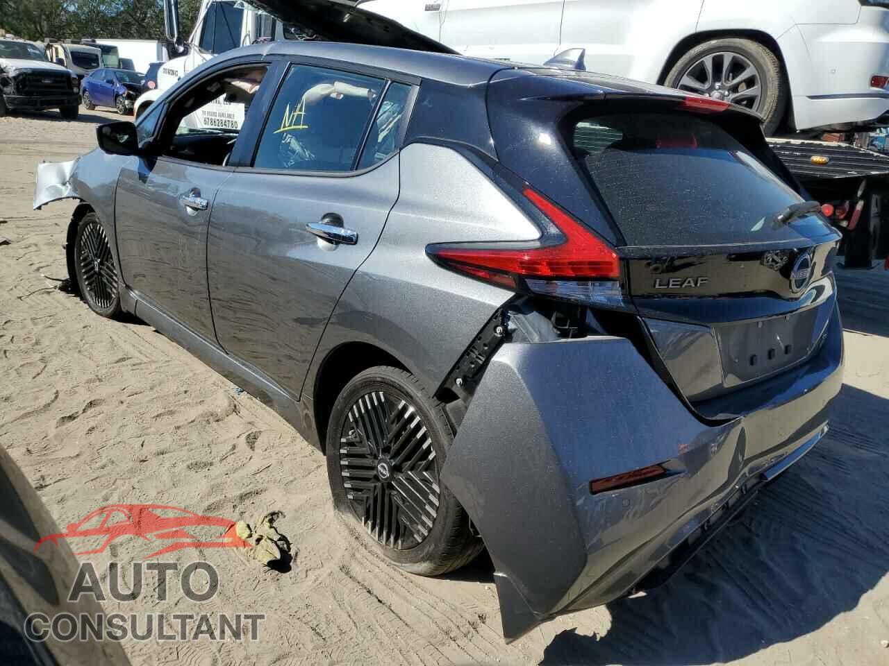 NISSAN LEAF 2023 - 1N4CZ1CV5PC558487