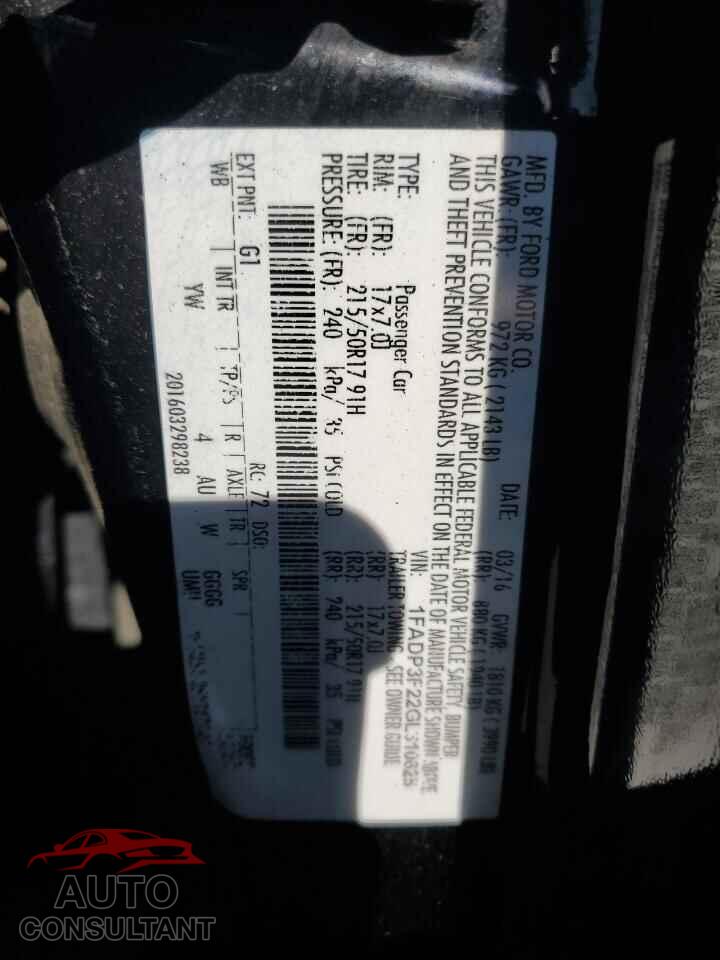 FORD FOCUS 2016 - 1FADP3F22GL310625