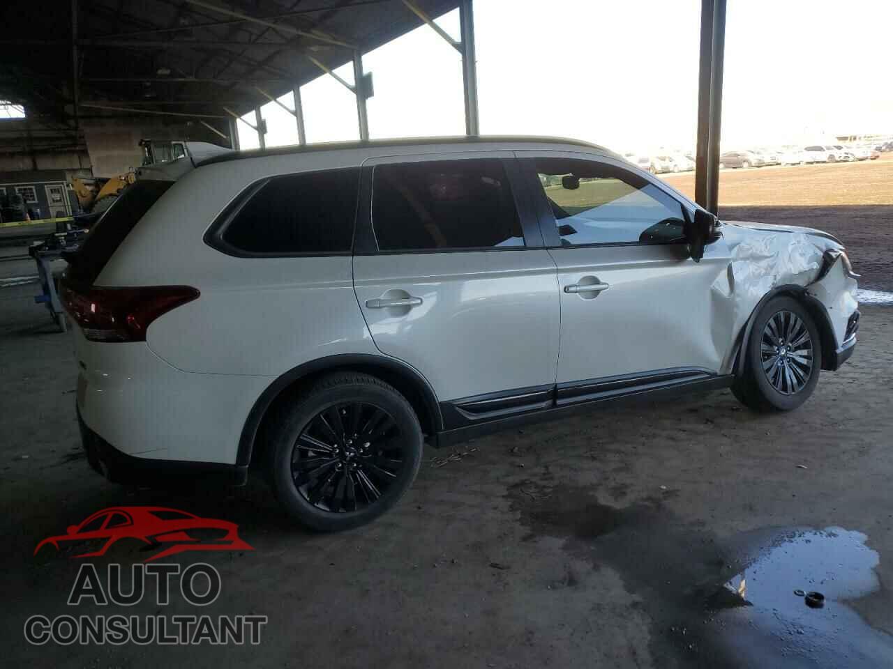 MITSUBISHI OUTLANDER 2020 - JA4AD3A31LZ005172