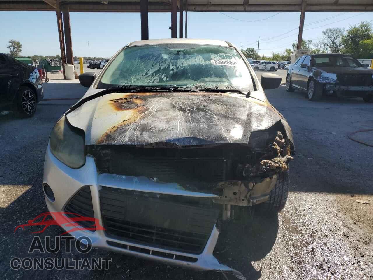 FORD FOCUS 2013 - 1FADP3E20DL275323