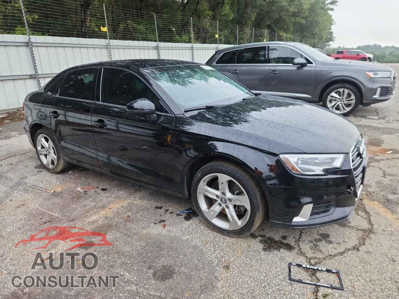 AUDI A3 2017 - WAUB8GFF1H1028270