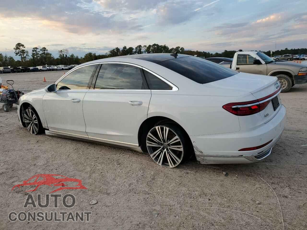 AUDI A8 2019 - WAU8EAF82KN024195