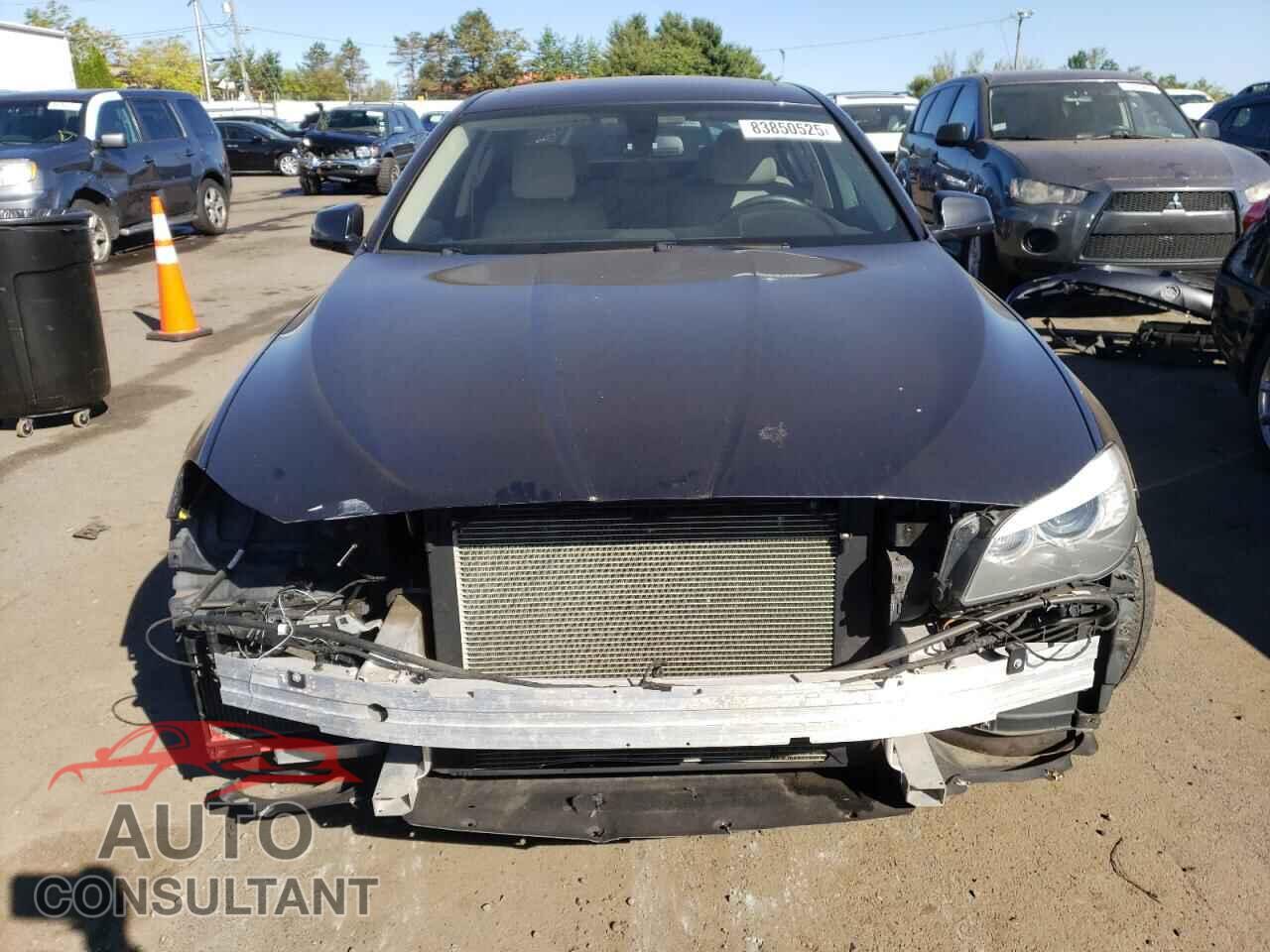 BMW 5 SERIES 2013 - WBAFU7C57DDU77678