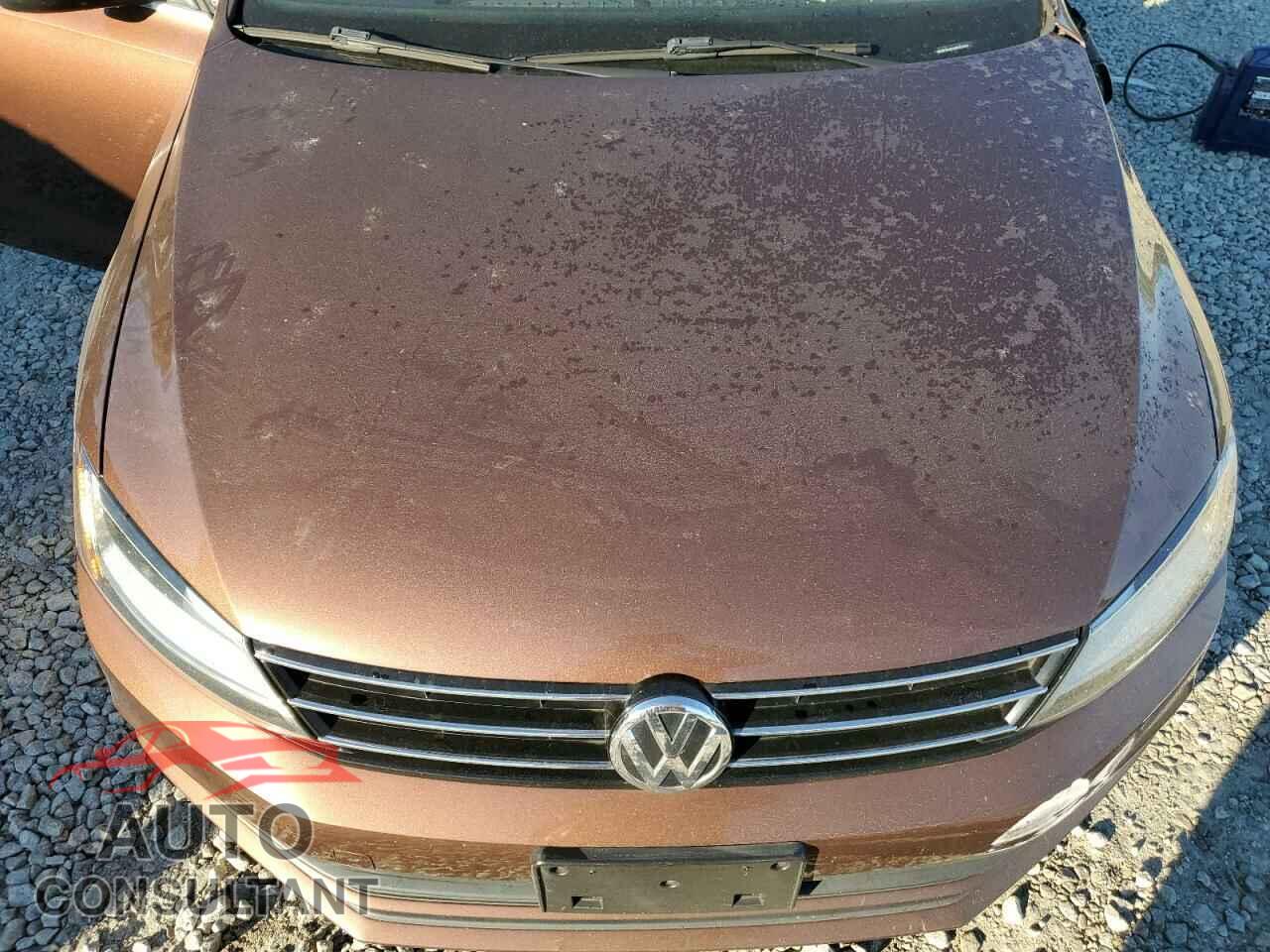 VOLKSWAGEN JETTA 2017 - 3VW2B7AJ6HM373701