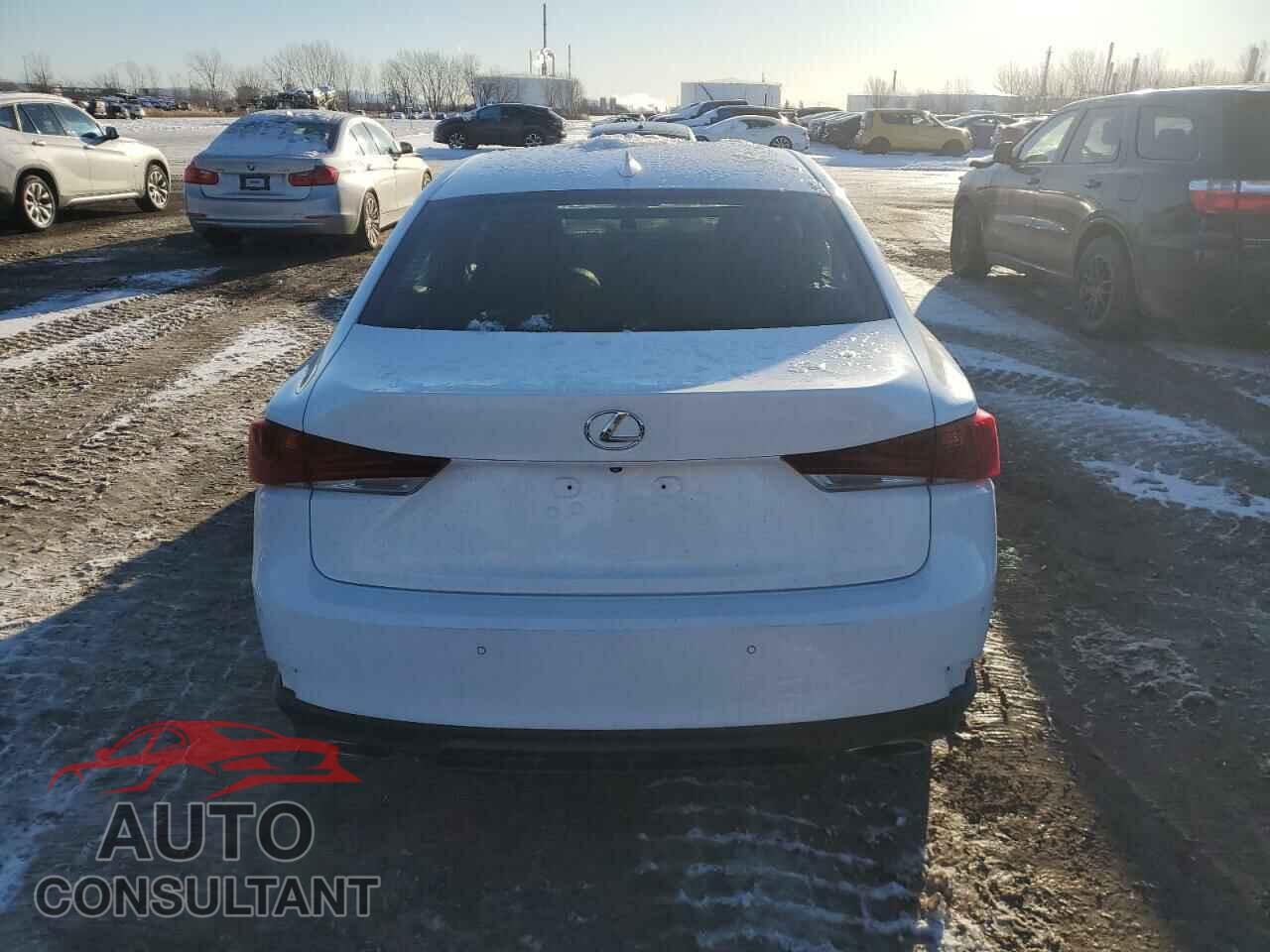 LEXUS IS 2018 - JTHCZ1D23J5014708
