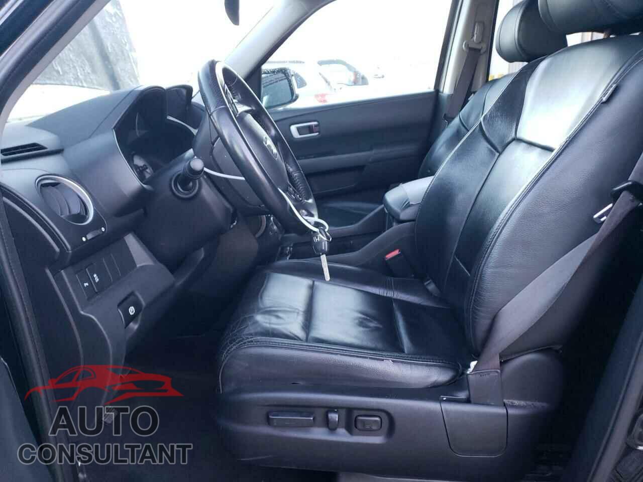 HONDA PILOT 2015 - 5FNYF3H91FB016823