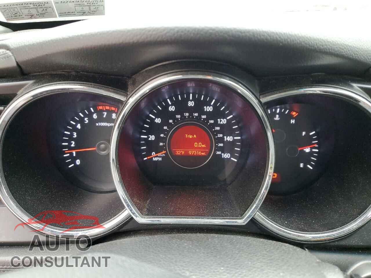 KIA OPTIMA 2013 - 5XXGN4A7XDG144632