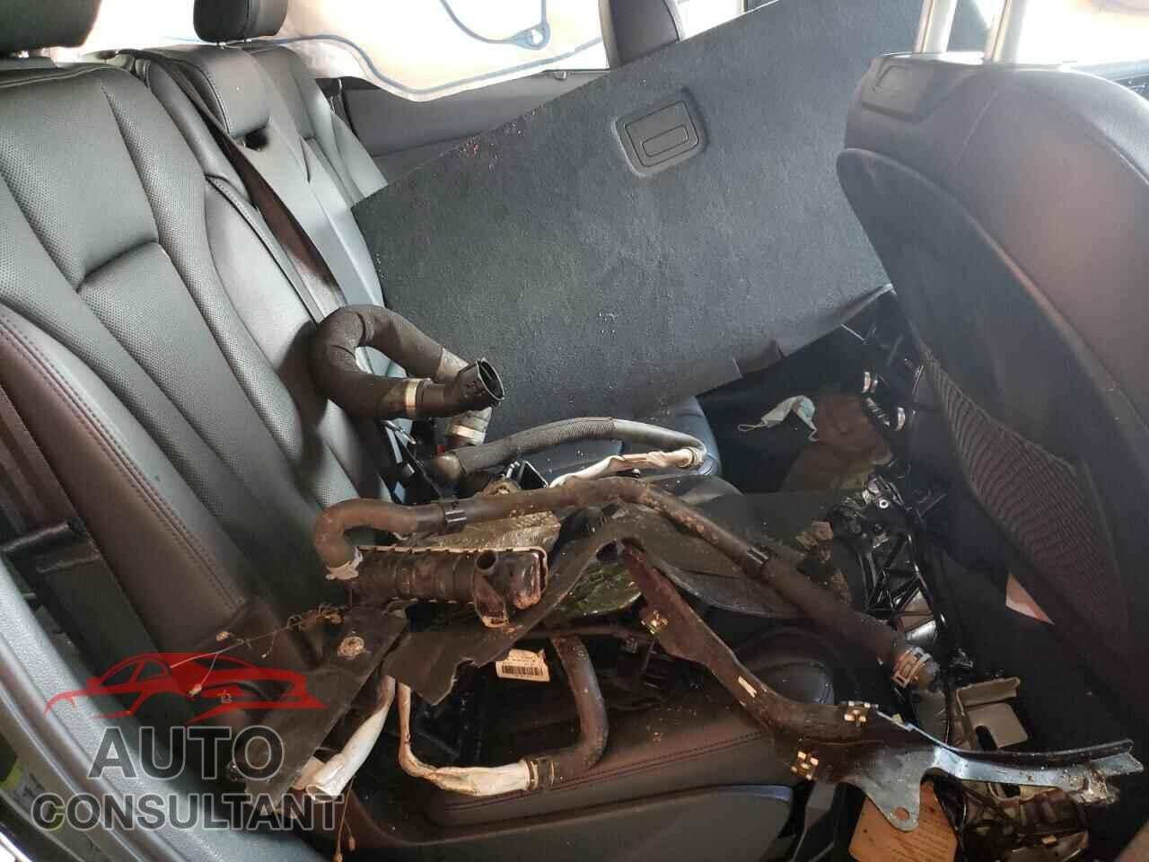 AUDI Q7 2017 - WA1LAAF75HD034700