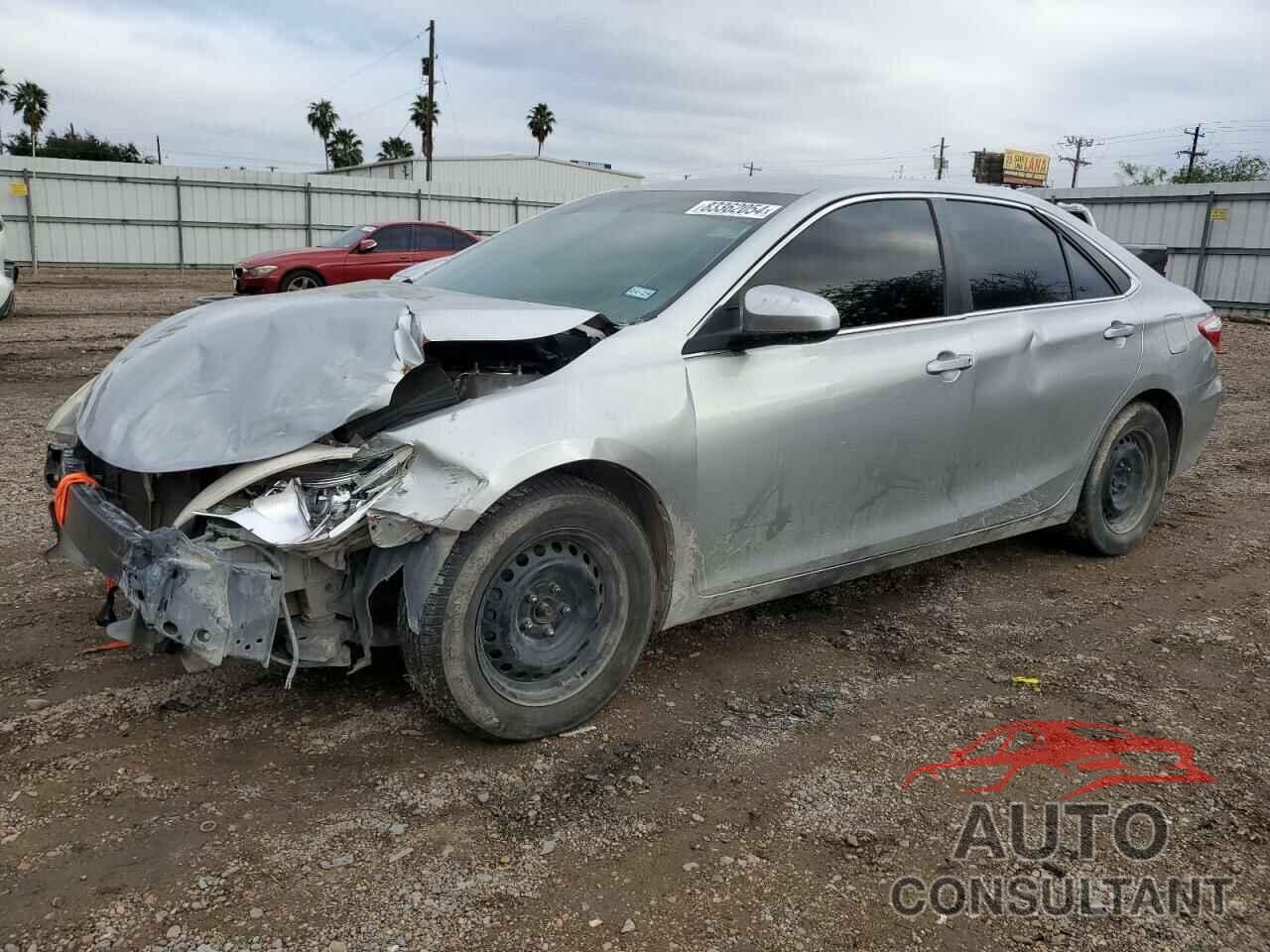 TOYOTA CAMRY 2016 - 4T4BF1FKXGR576222
