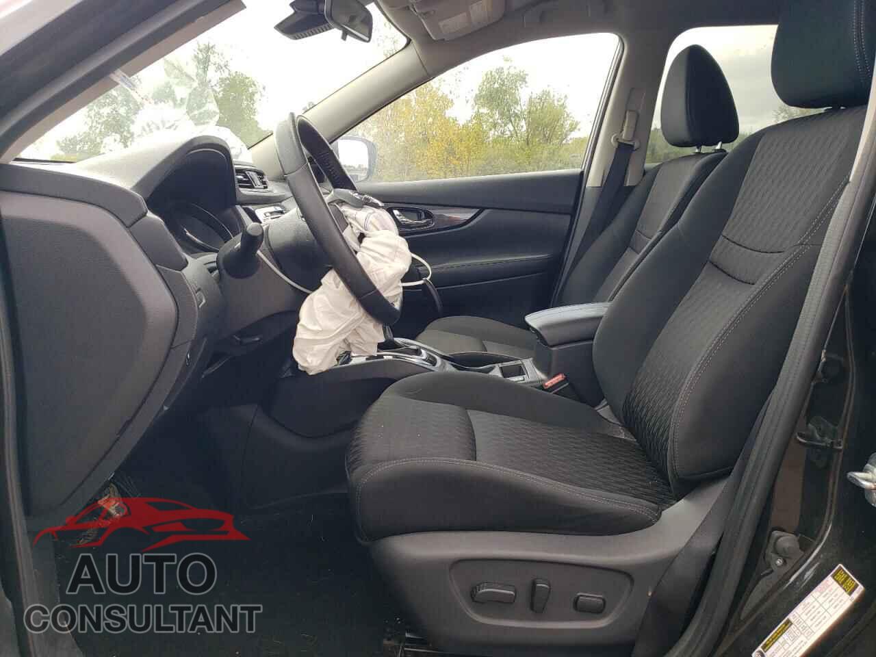 NISSAN ROGUE 2019 - KNMAT2MV2KP557936