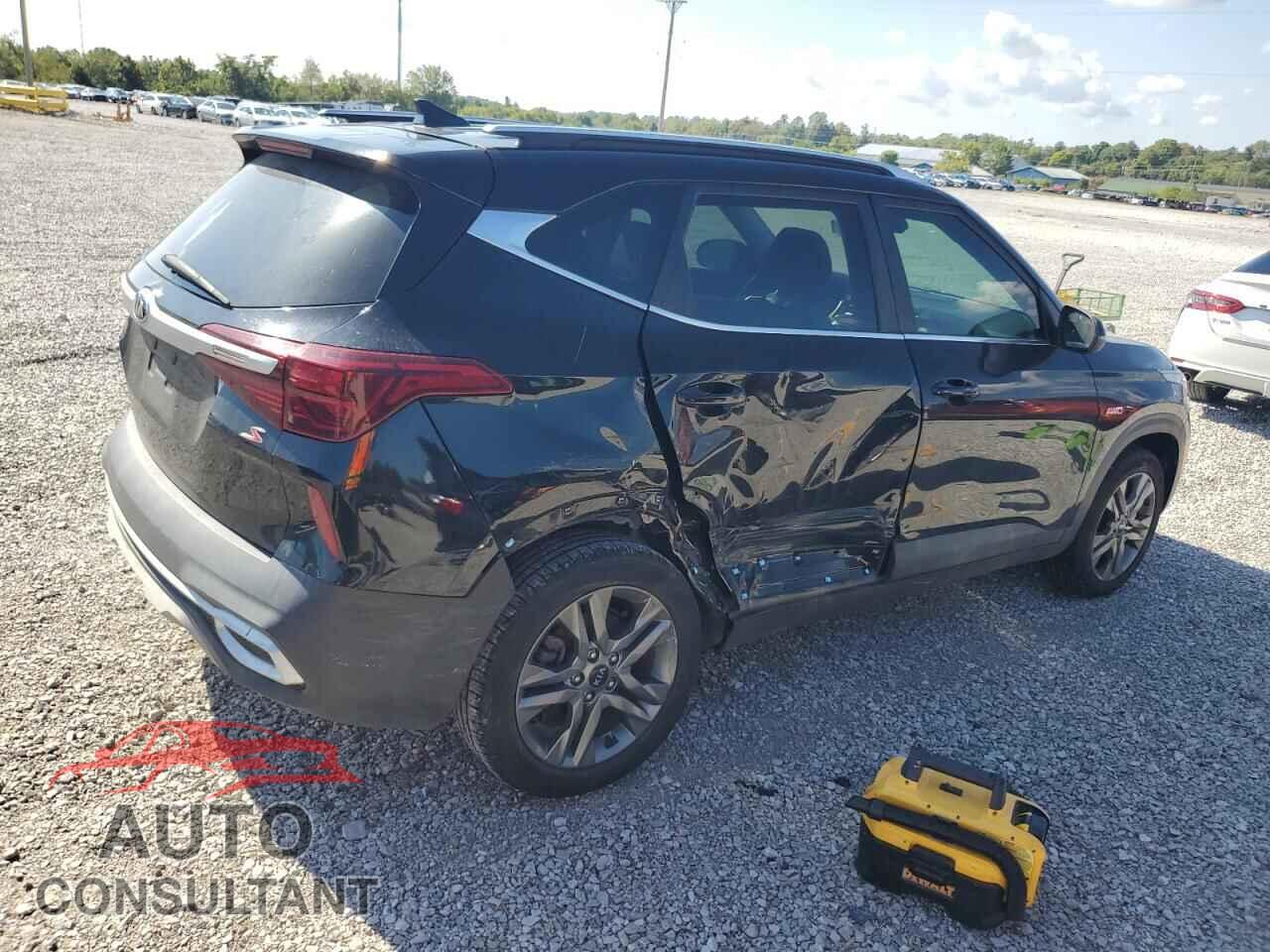 KIA SELTOS 2021 - KNDEUCAA8M7196740