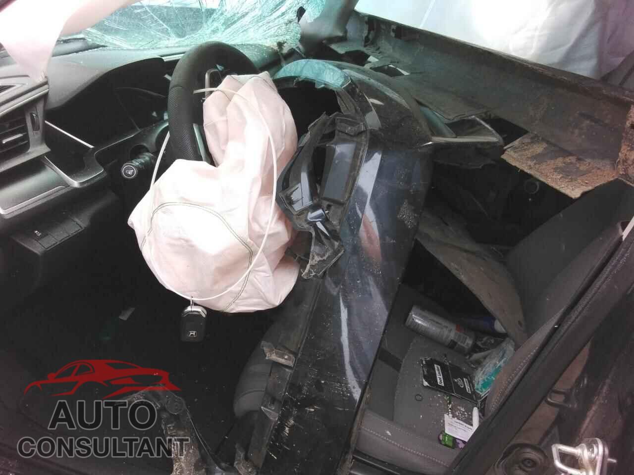 HONDA CIVIC 2017 - 2HGFC2F78HH543901