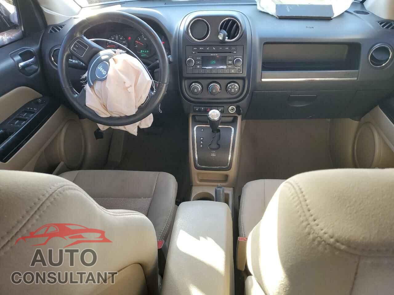 JEEP COMPASS 2011 - 1J4NF1FB3BD135871