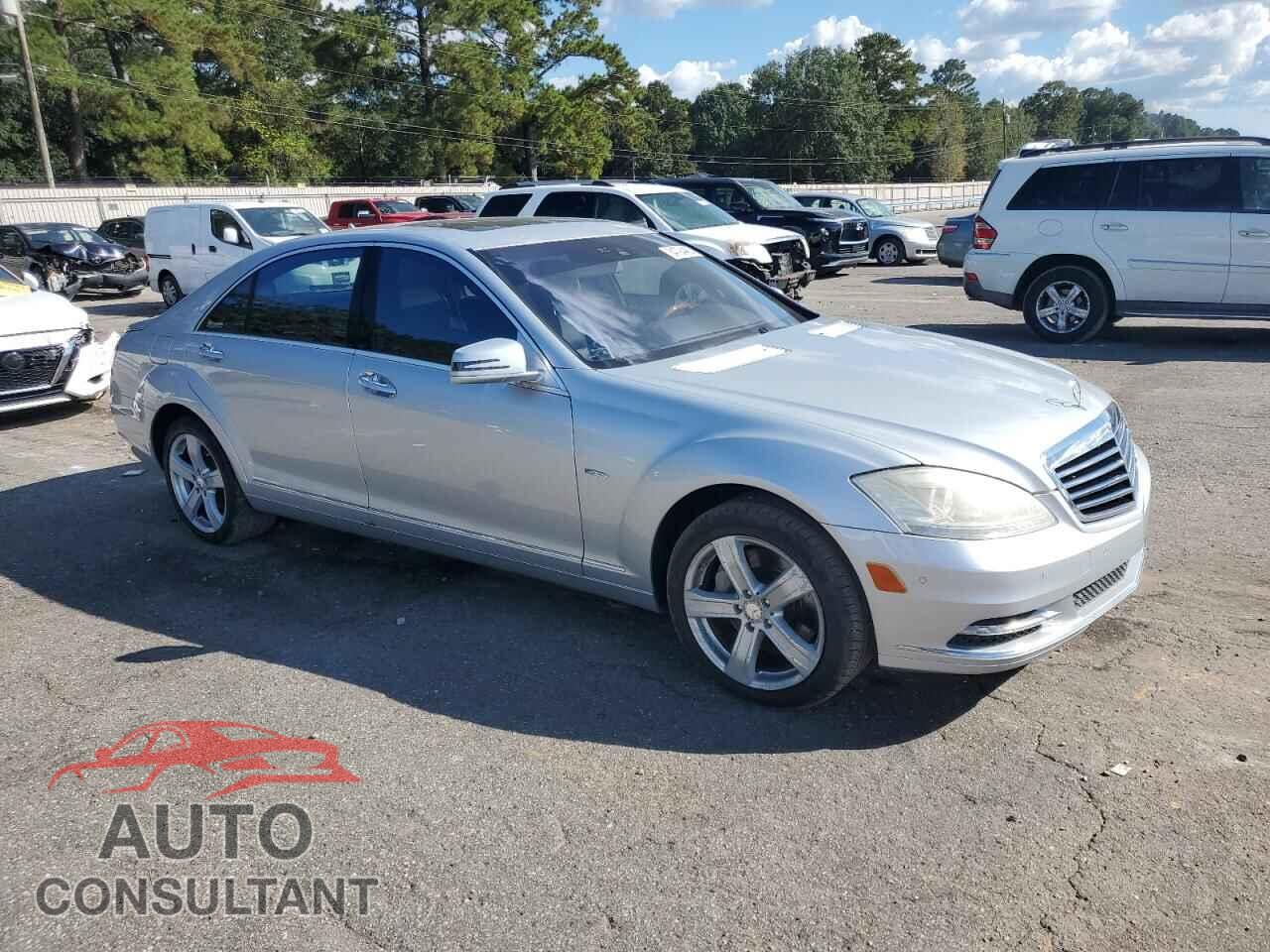 MERCEDES-BENZ S-CLASS 2012 - WDDNG7DB1CA464330