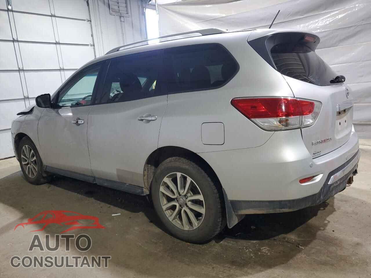 NISSAN PATHFINDER 2014 - 5N1AR2MMXEC666531