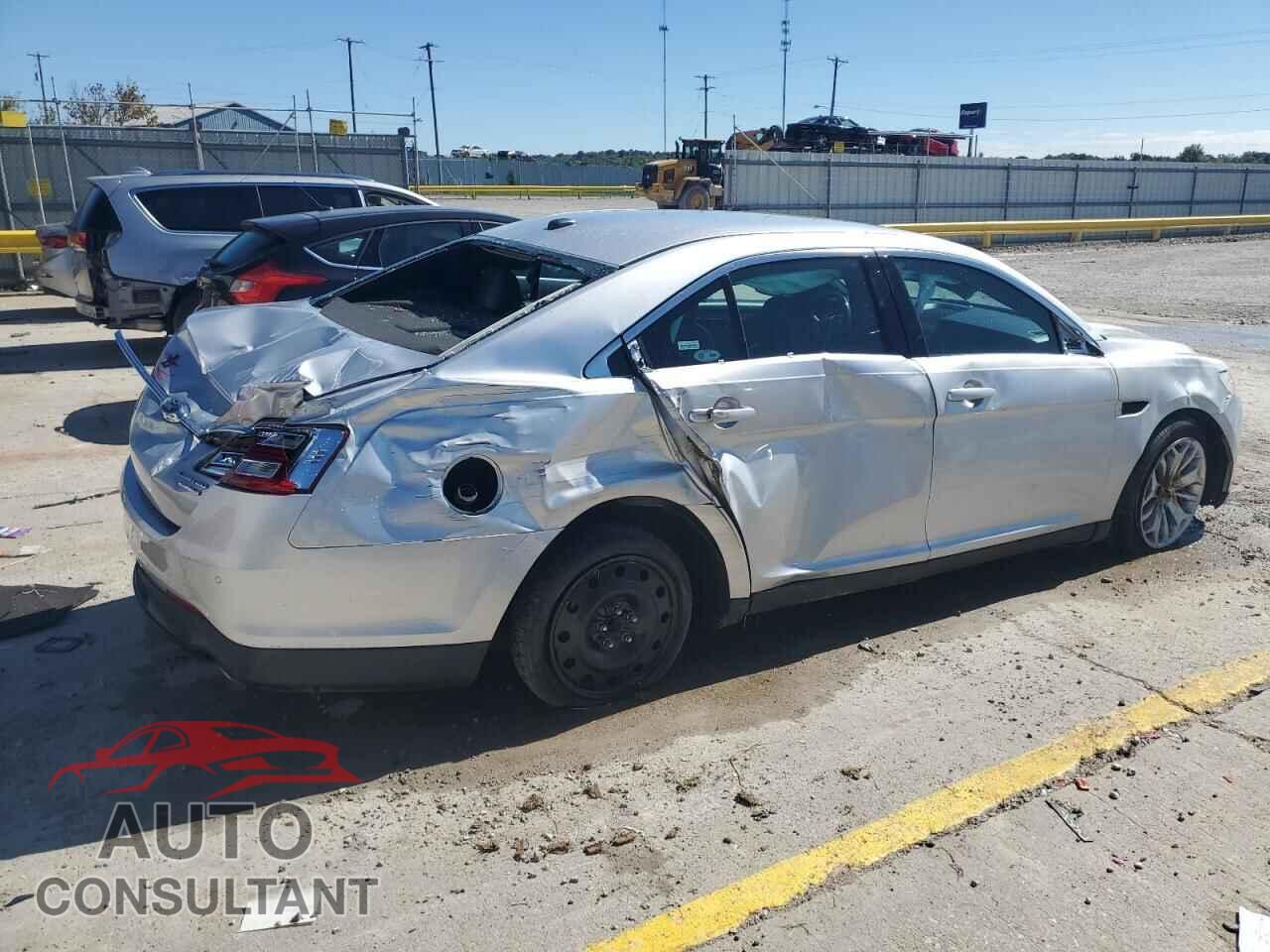 FORD TAURUS 2013 - 1FAHP2F81DG103793