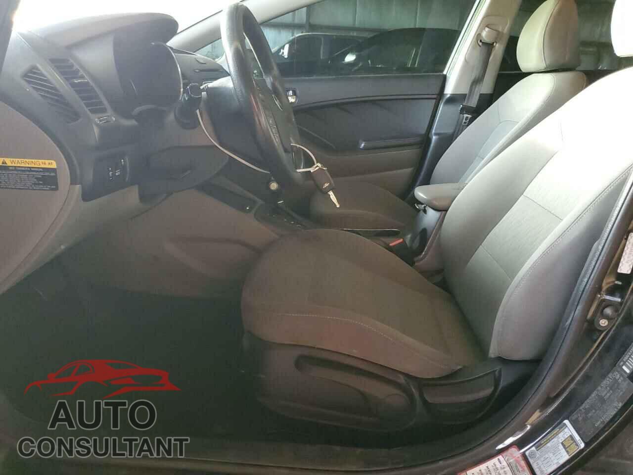 KIA FORTE 2016 - KNAFK4A63G5507760