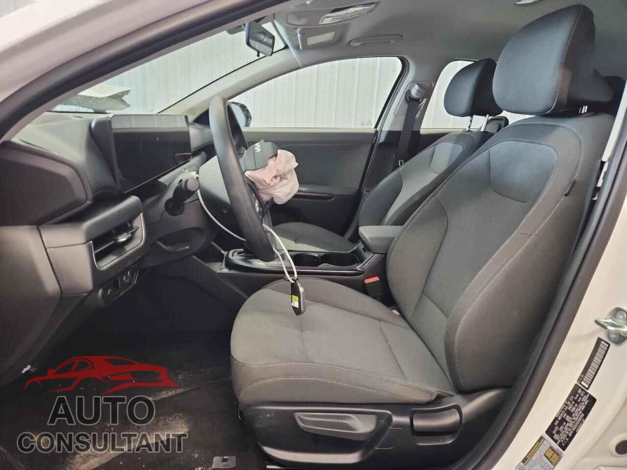 KIA K4 LX 2025 - 3KPFT4DE6SE090246