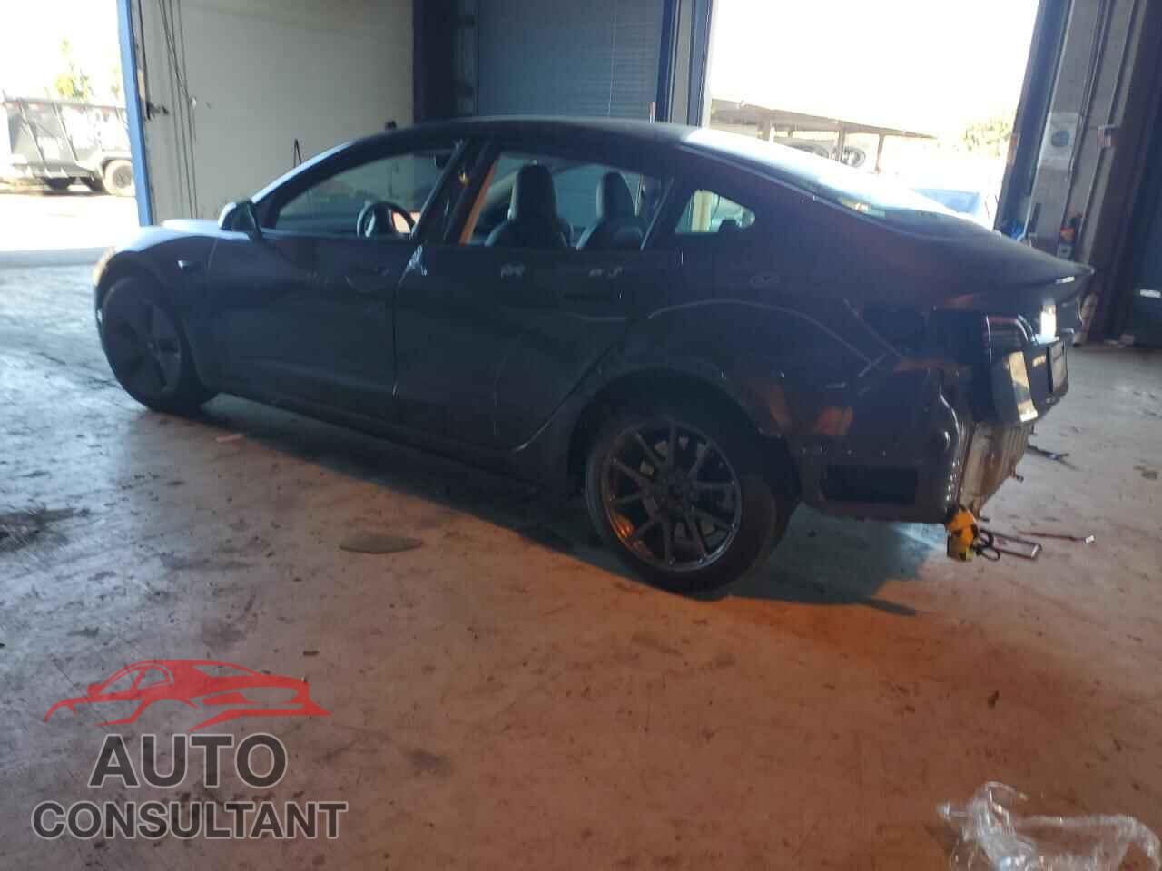 TESLA MODEL 3 2023 - 5YJ3E1EAXPF709133